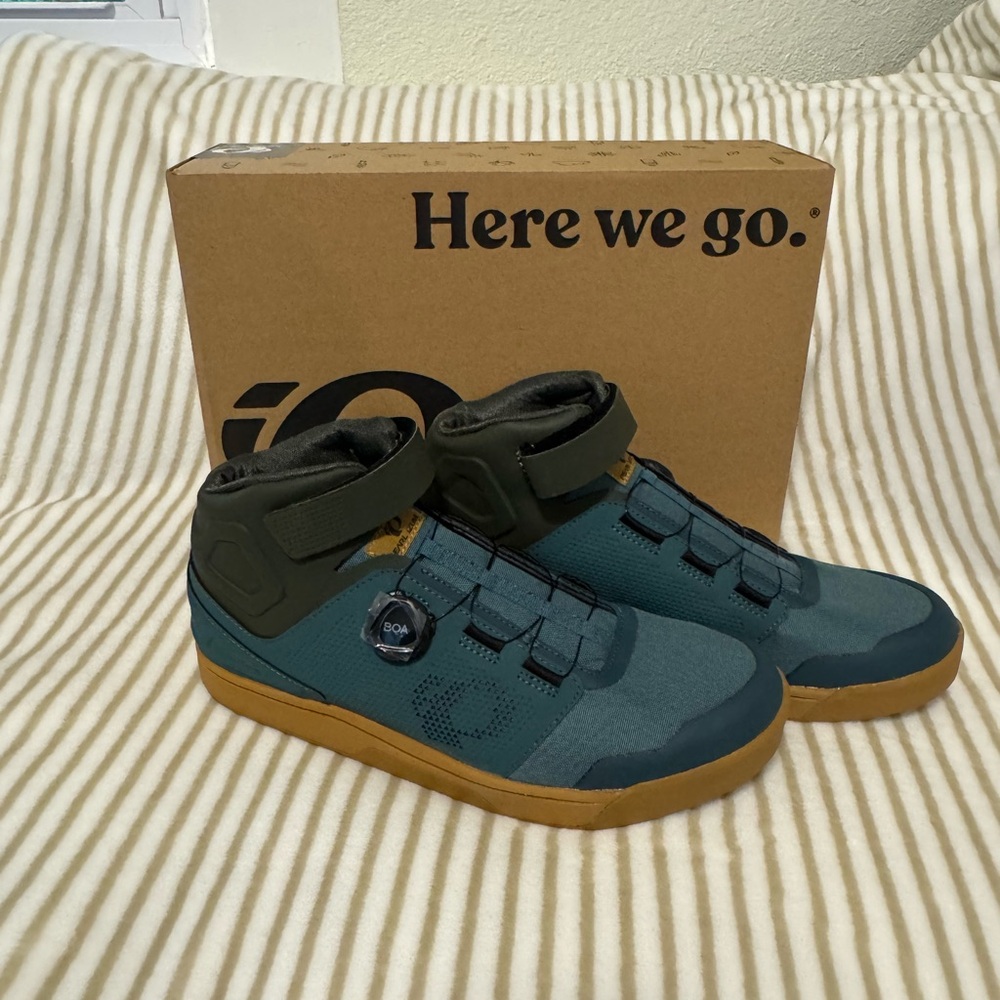 Pearl Izumi High Top Mountain Bike Shoes